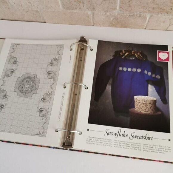 1990s Vanessa Ann Christmas Cross-Stitch Patterns Binder Vintage Holiday Craft - Picture 8 of 10